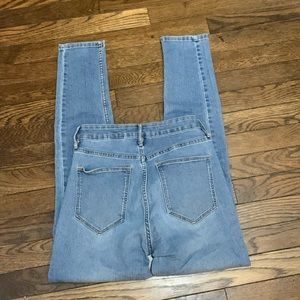 H&M light blue denim skinny jeans, Size 26